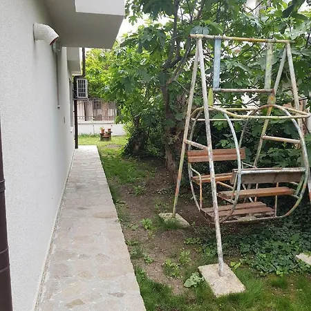 Atm Guest house *